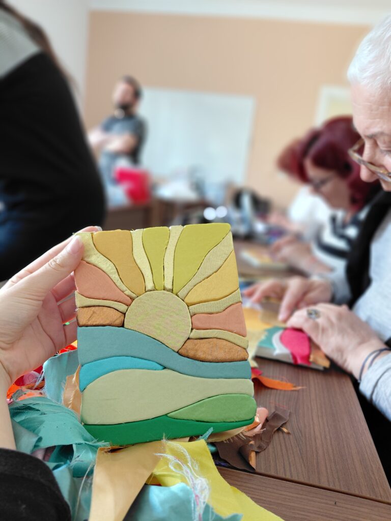 Dönüşüm Atölyeleri’nde Tekstil Artıkları Sanata Dönüştü